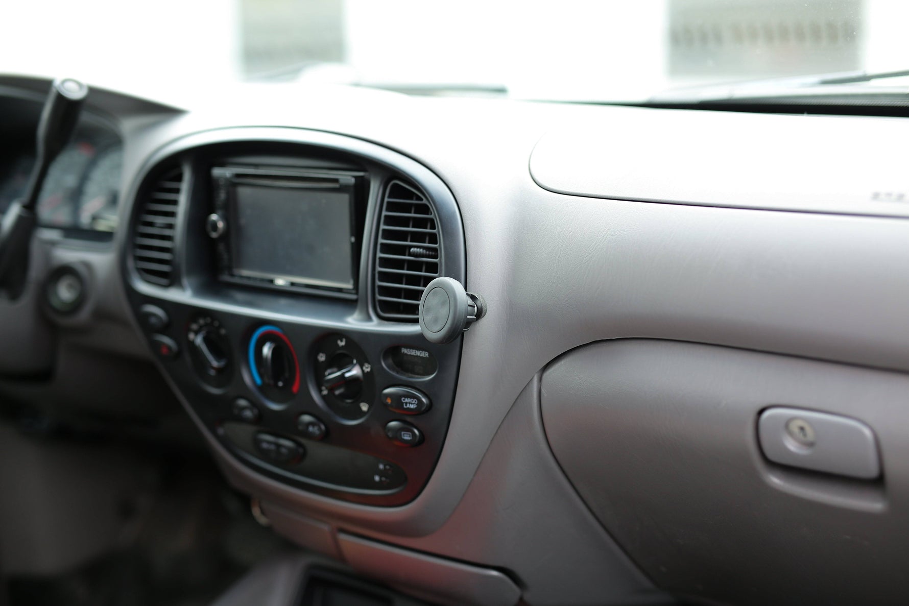 Course Motorsports Direct Fit Phone Mount | 2003-2006 Toyota Tundra