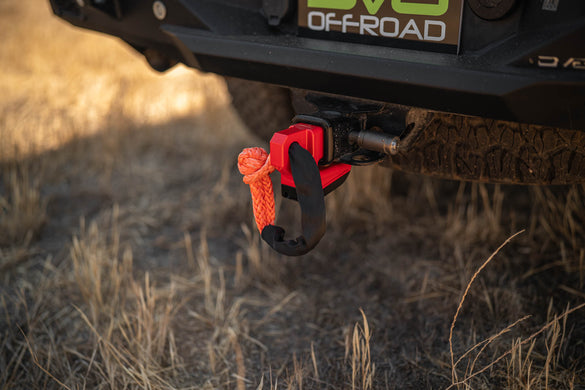 DV8 Xtract 2-Inch Hitch Skid Plate & Recovery Point for Universal 2-Inch Receivers in Red, Black or Raw